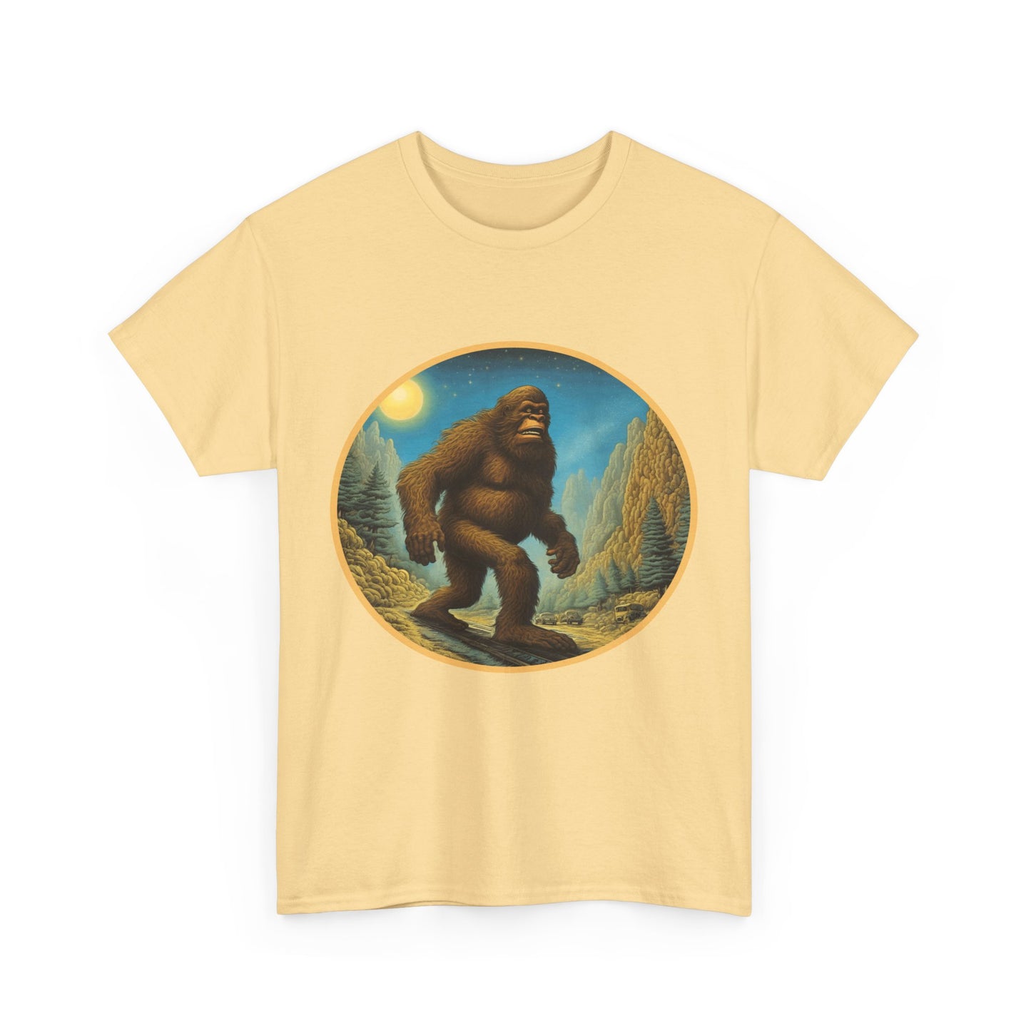 Bigfoot Gotta Roam - Unisex Heavy Cotton Tee